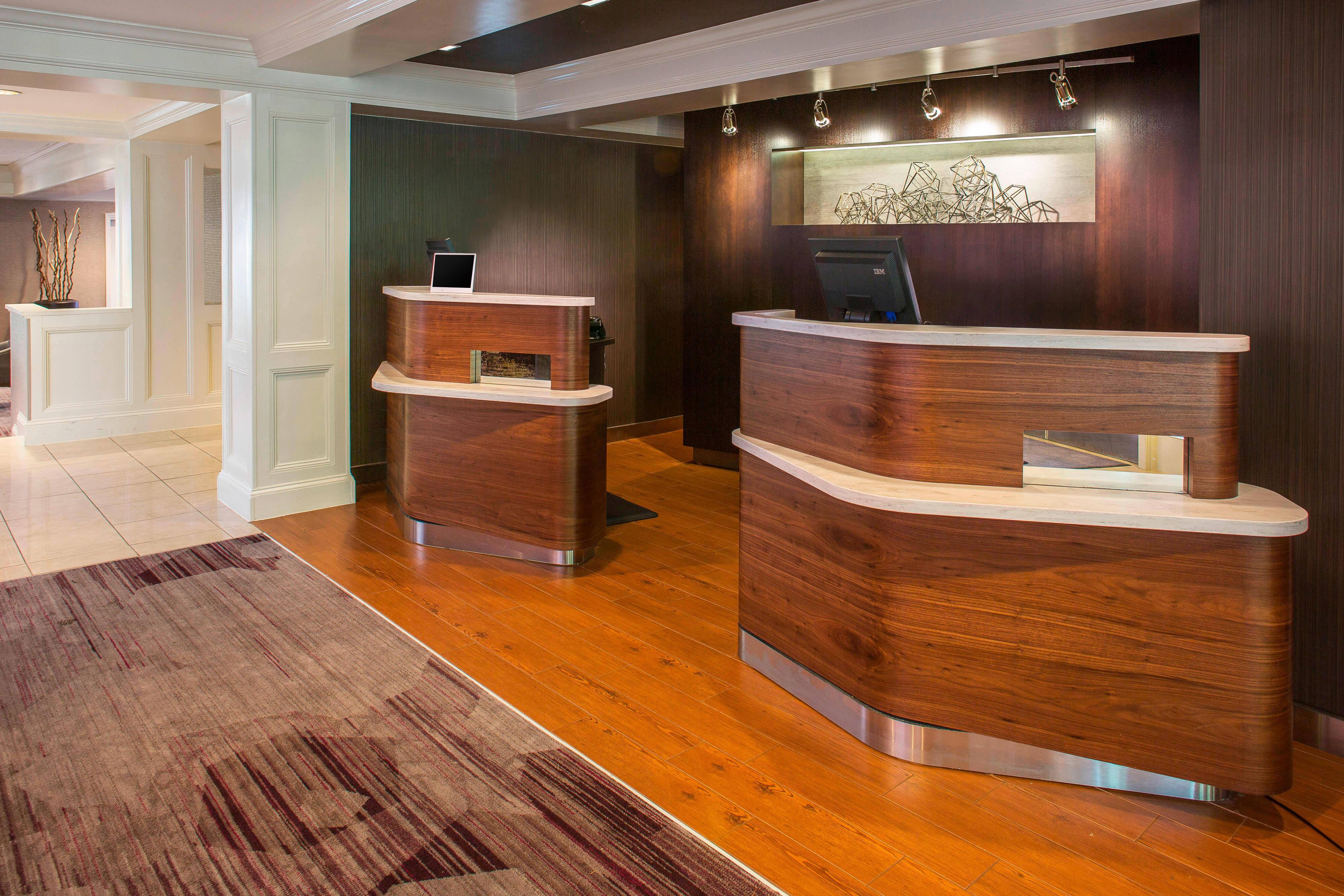 โซเนสตา ซีเลกต์ บอสตัน โลเวลล์ เชล์มสฟอร์ด Hotel ภายนอก รูปภาพ